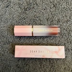 ‼️NWT🎉Lip Plumper